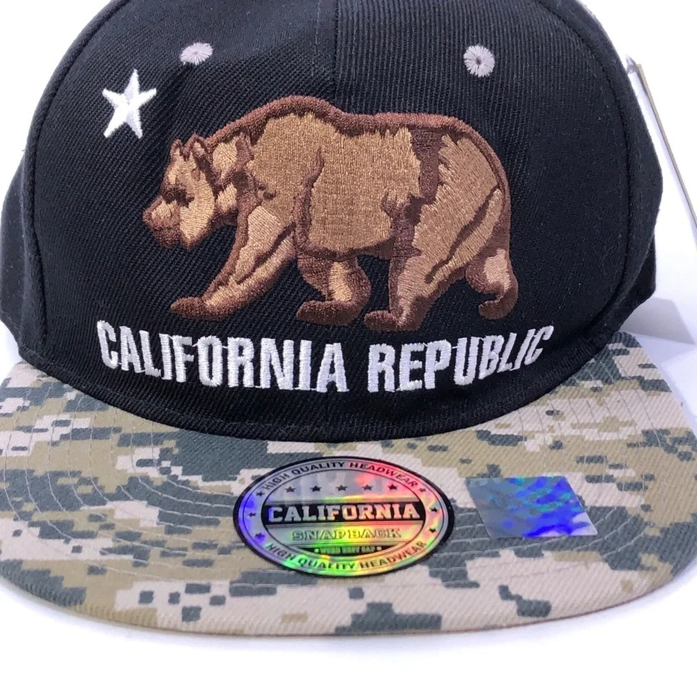Mens California Republic Grizzly Bear Embroidered SnapBack Baseball Cap Hat